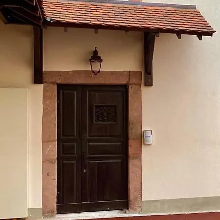 Lägenhet La Cour Du Vignoble *